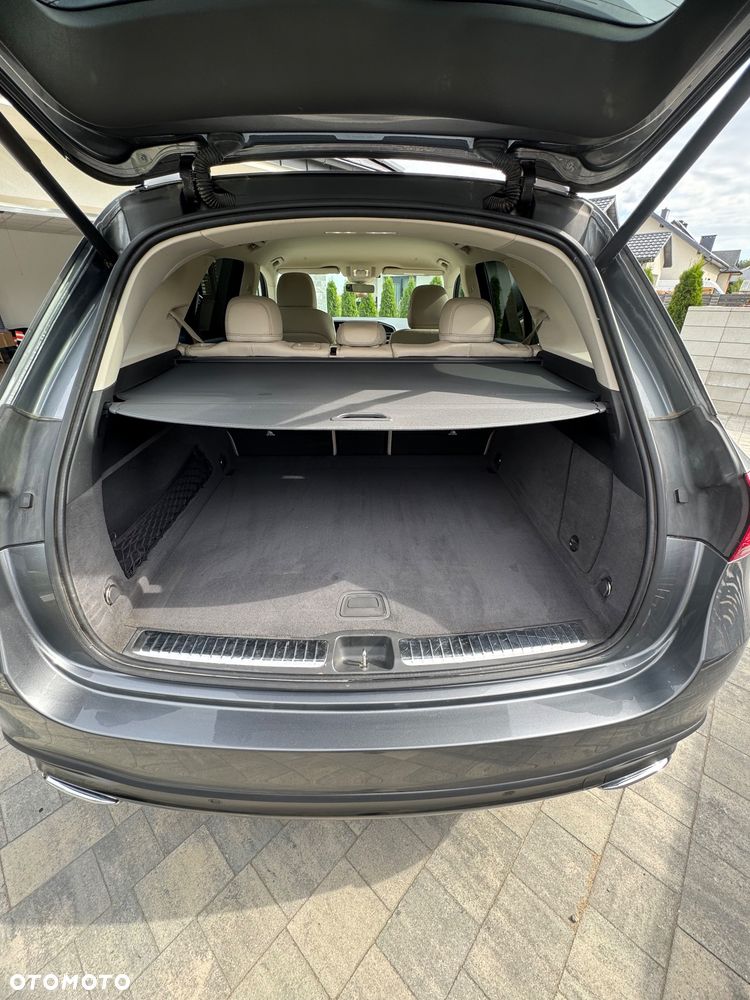 Mercedes-Benz GLE 300 d 4-Matic - 7