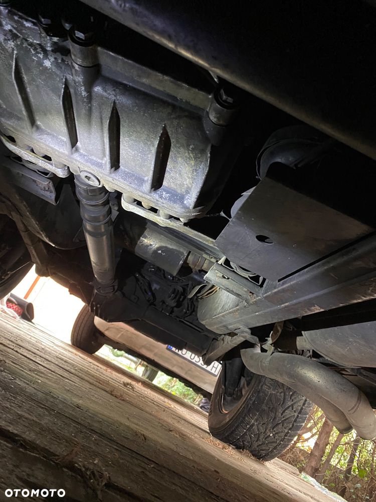 Mercedes-Benz Klasa G 400 CDI Automatik - 31