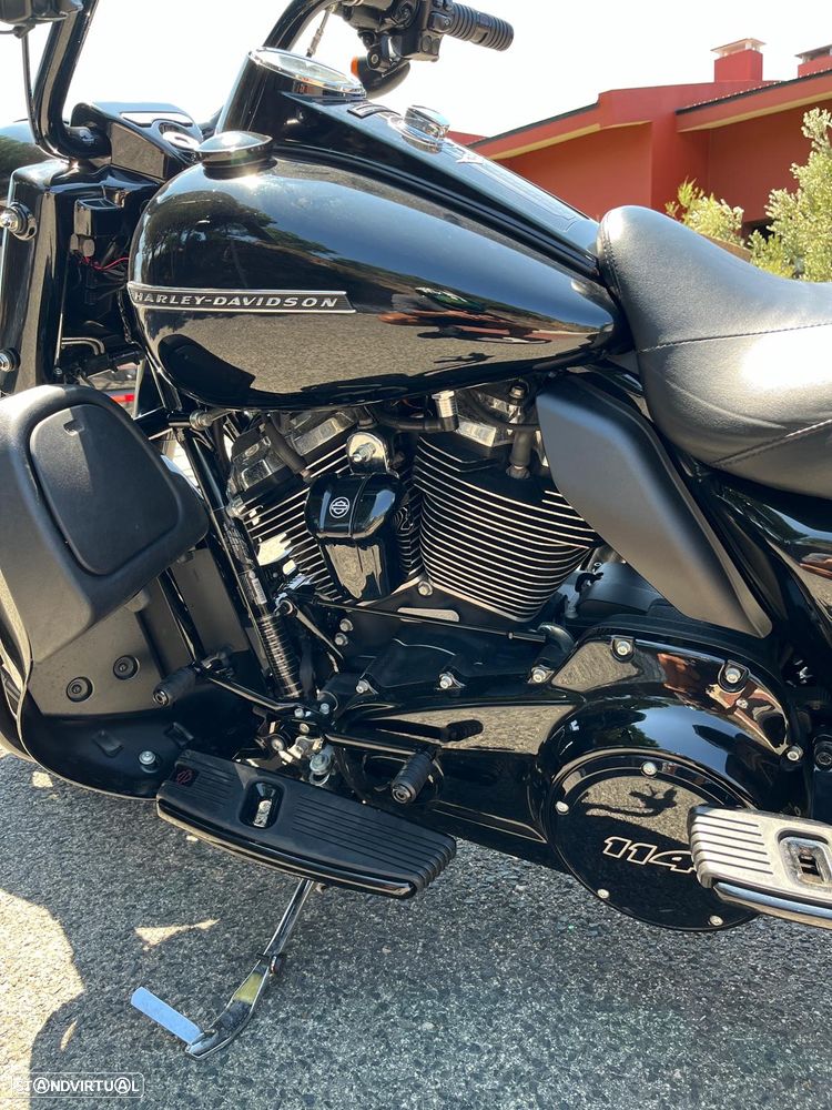 Harley-Davidson FLHR Road King Special - 4