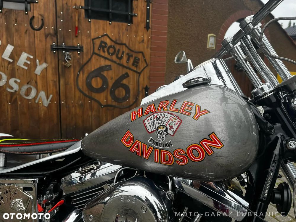 Harley-Davidson Dyna - 12