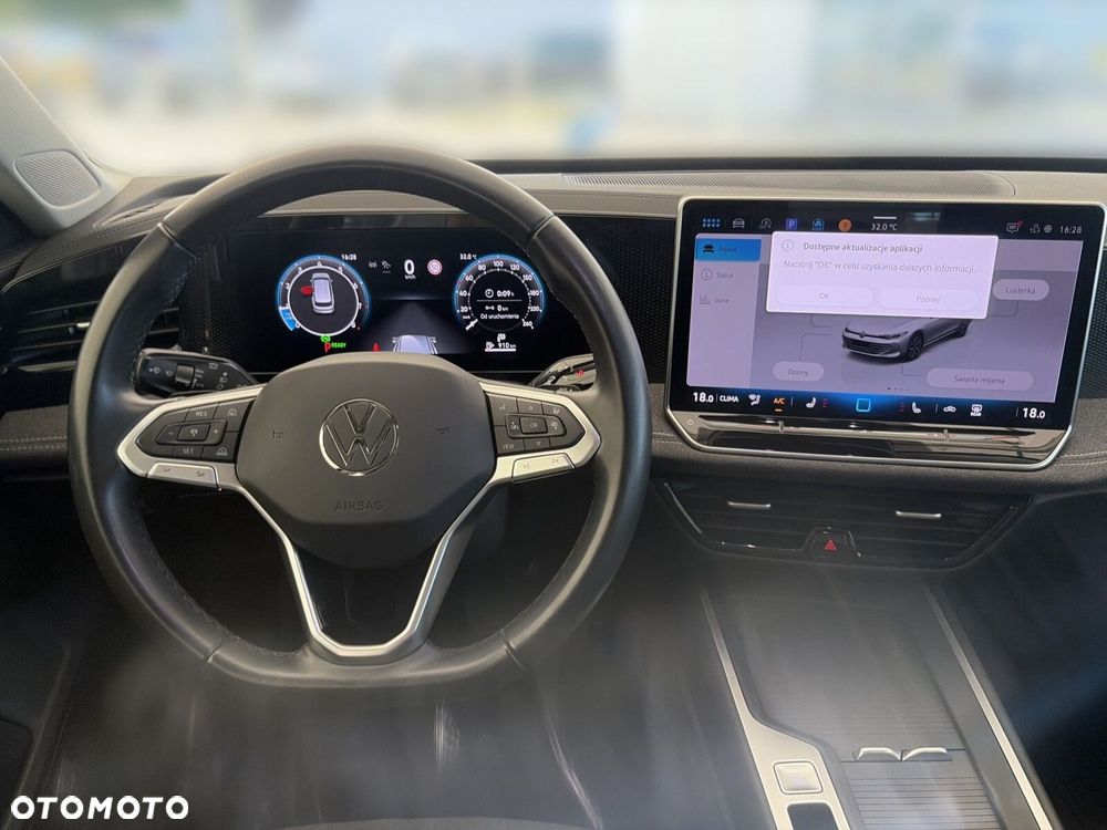 Volkswagen Passat - 14