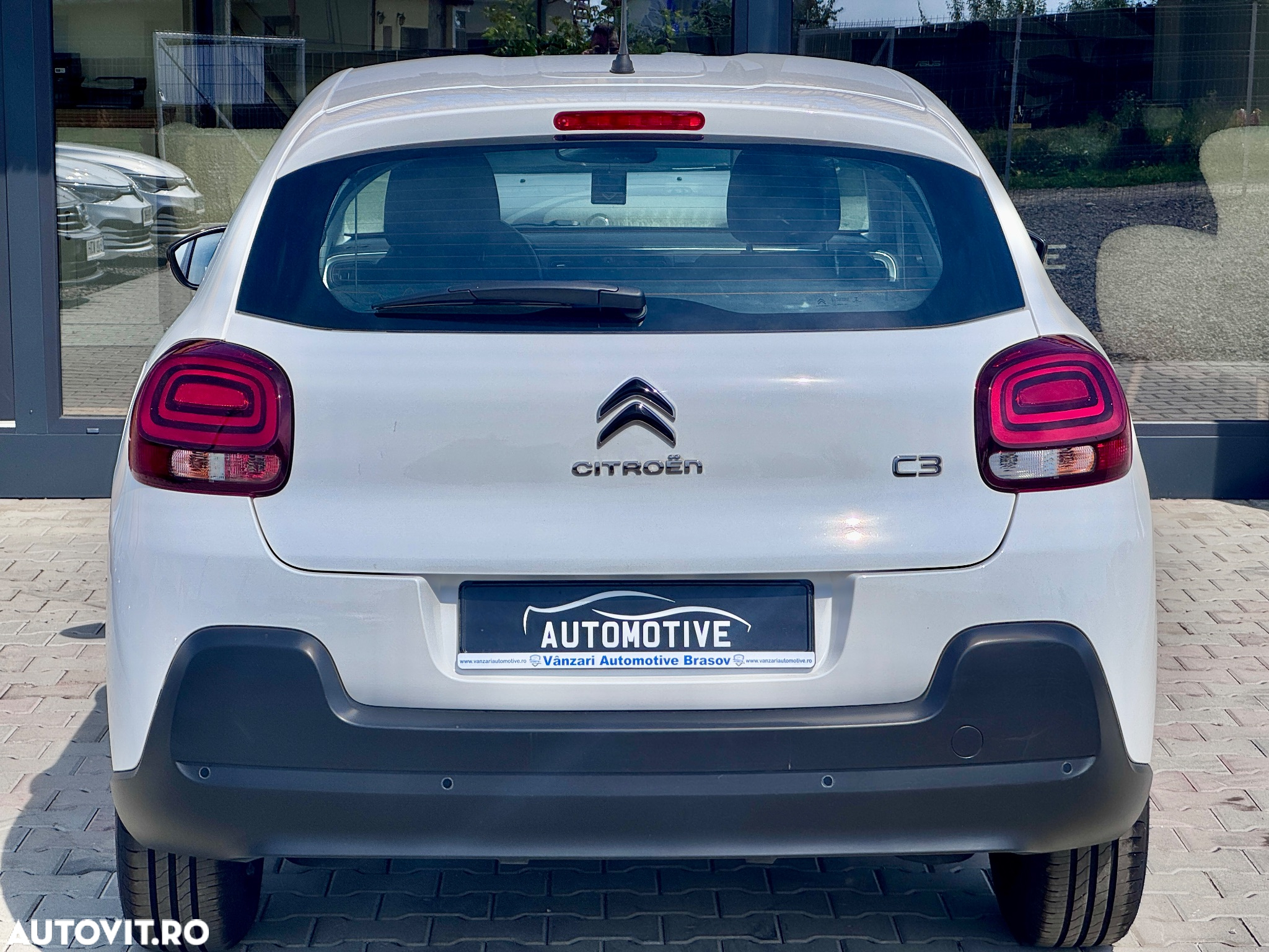 Citroën C3 1.2 PureTech S&S BVM5 Feel - 3