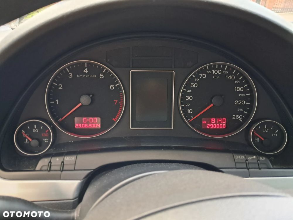 Audi A4 Avant 1.6 - 7