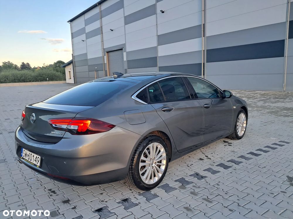 Opel Insignia - 24