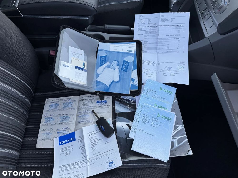 Ford Focus 1.6 16V Style+ - 7