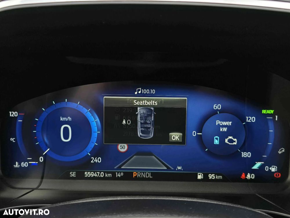 Ford Kuga - 8