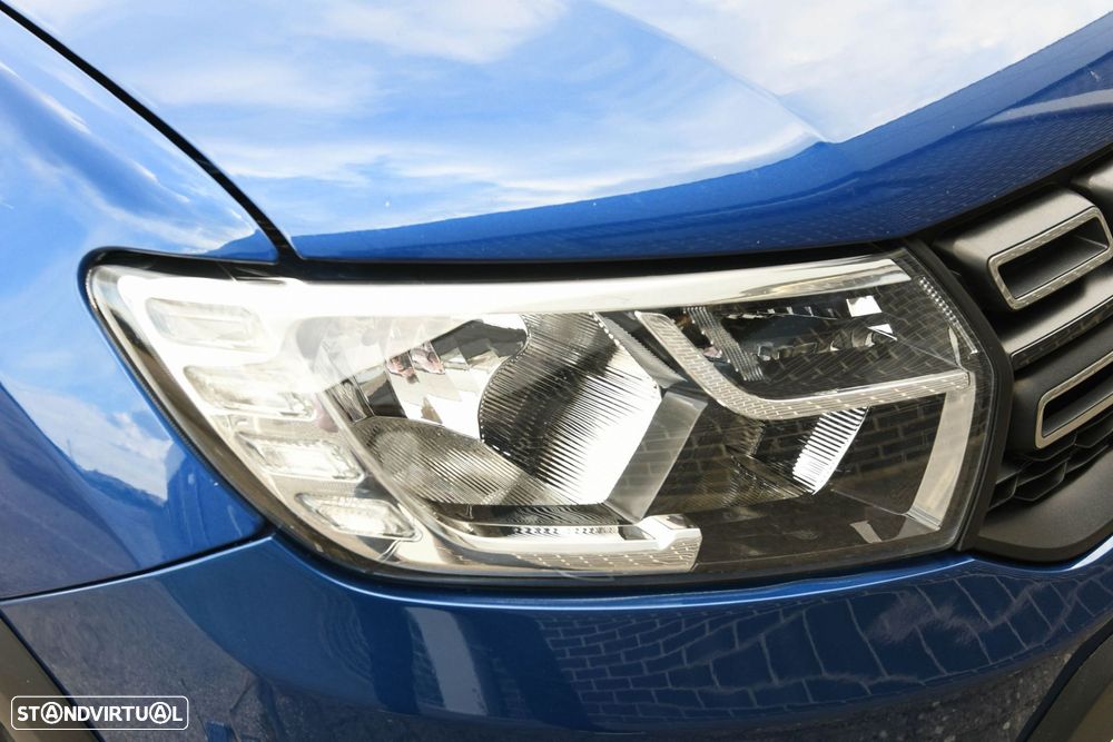 Dacia Sandero - 32