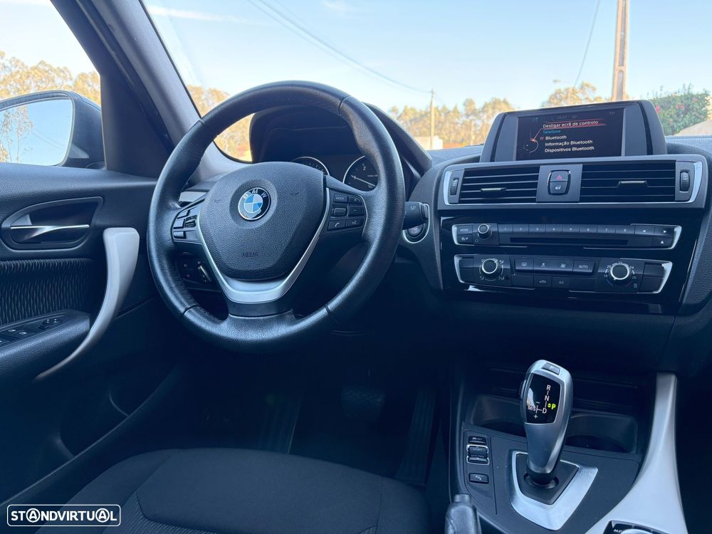 BMW 116 d Line Urban Auto - 10