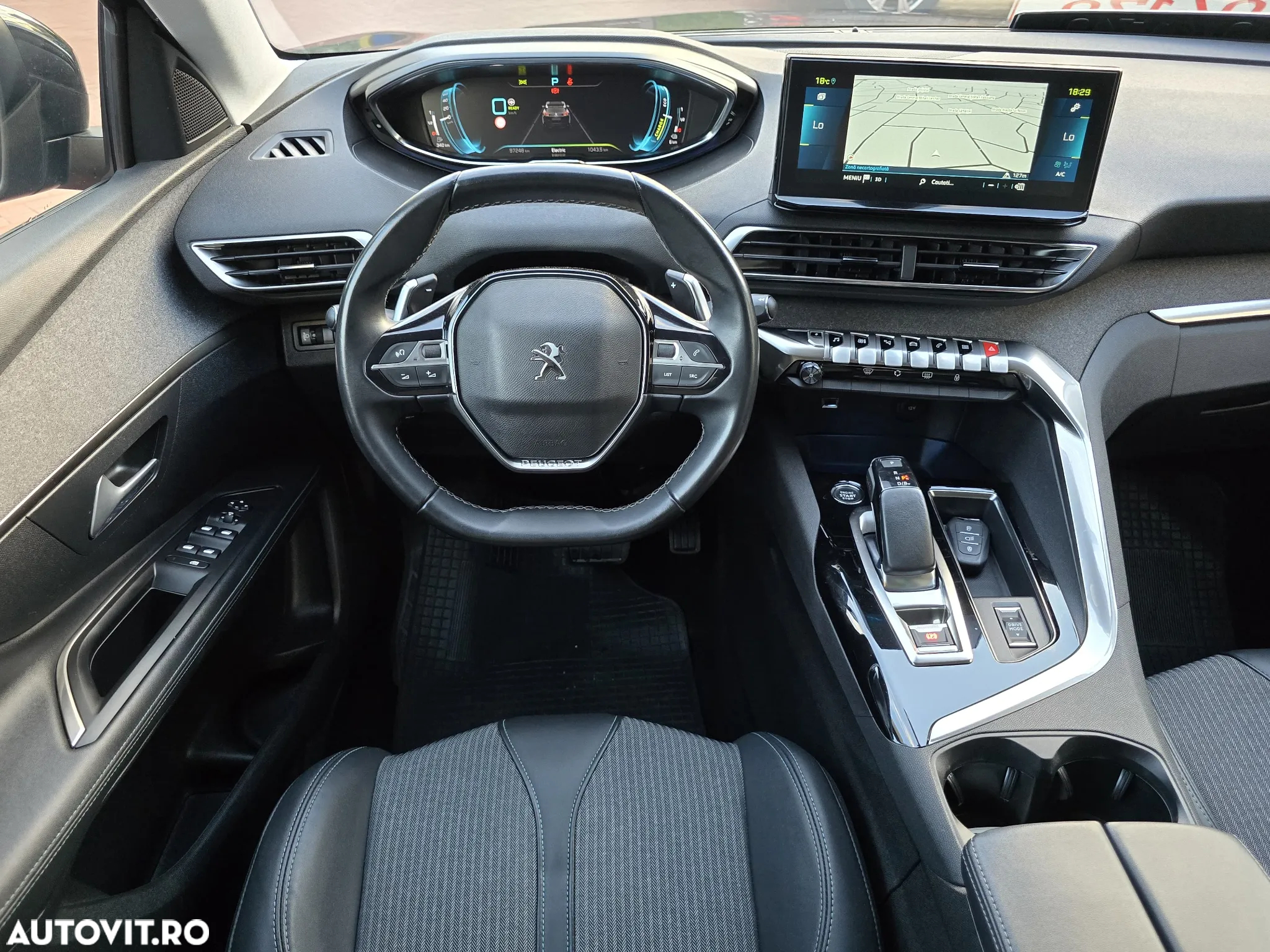 Peugeot 3008 Plug-In Hybrid4 300 e-EAT8 GT - 5