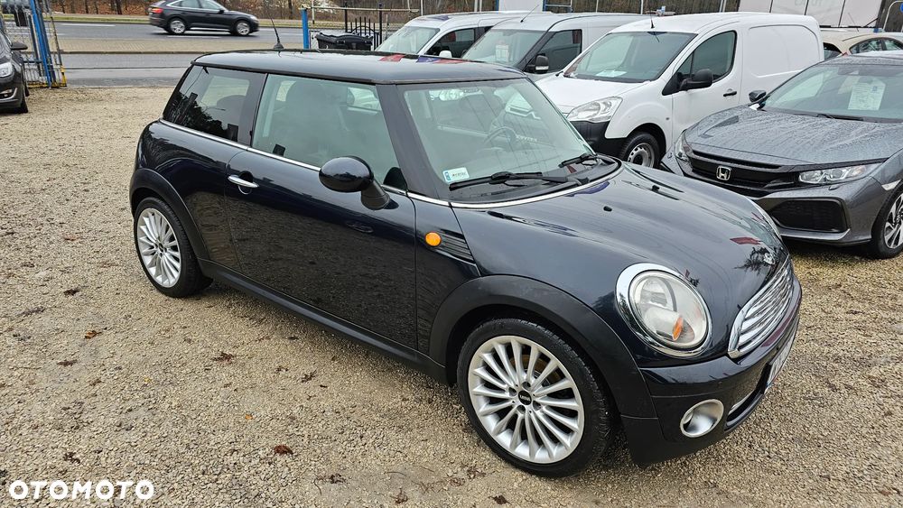 MINI Cooper 50 Camden - 24