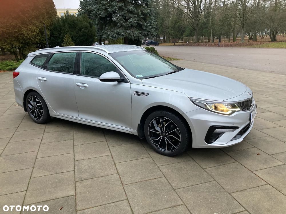 Kia Optima 2.0 M - 8