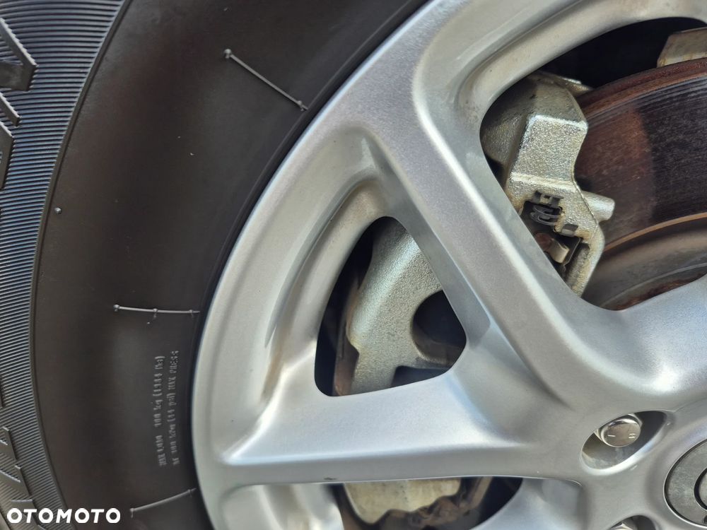 Chrysler Pacifica - 29