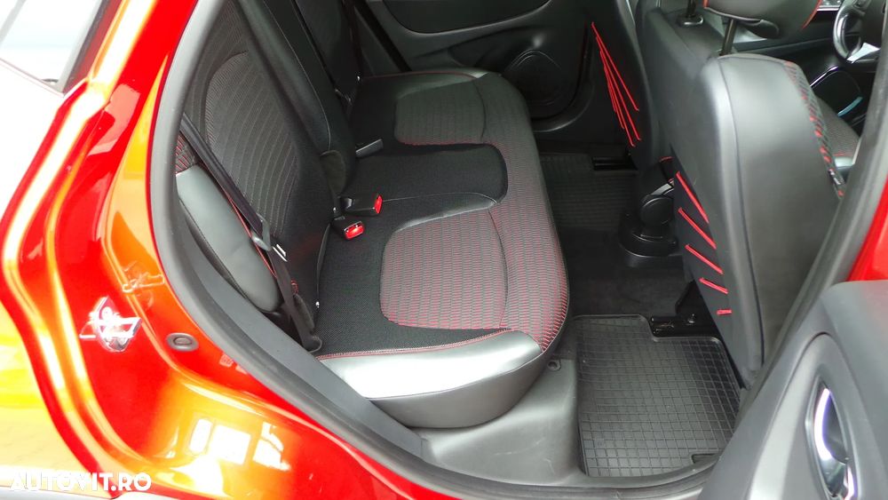 Renault Captur TCe 120 EDC Helly Hansen - 7