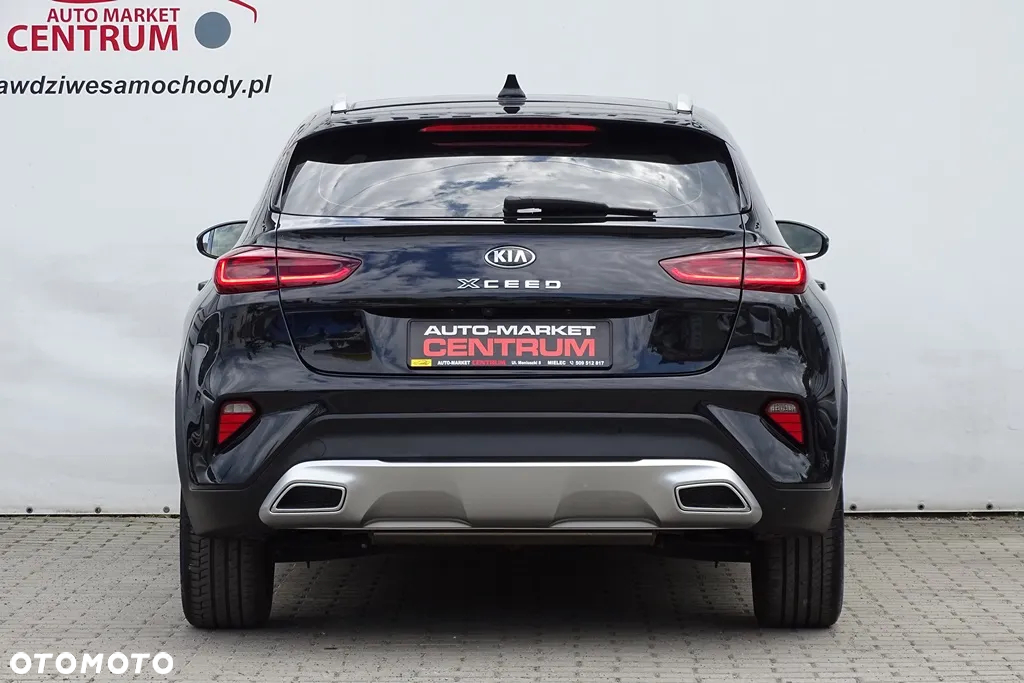 Kia XCeed 1.6 T-GDI L Business Line DCT - 11