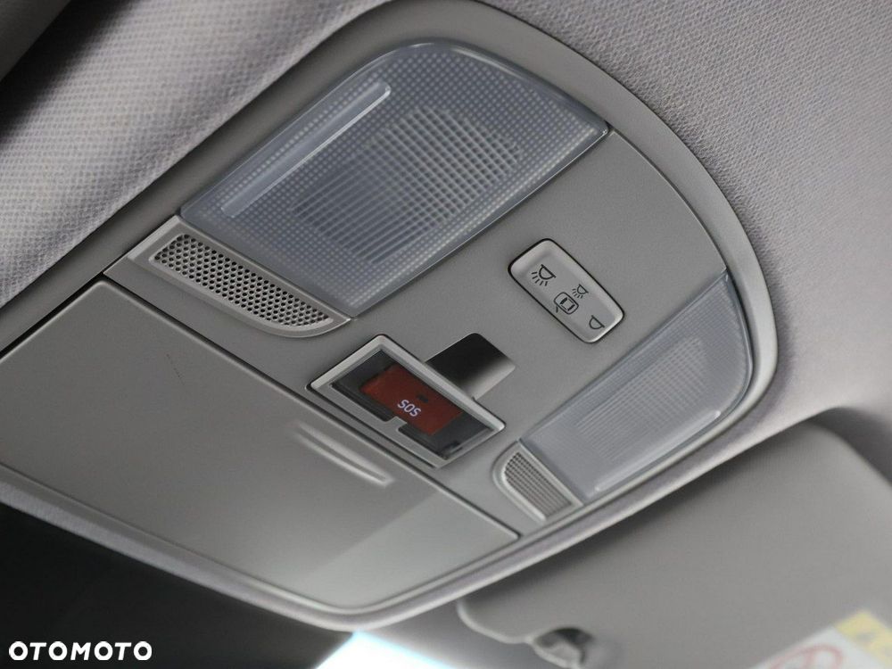 Hyundai Kona Select - 35