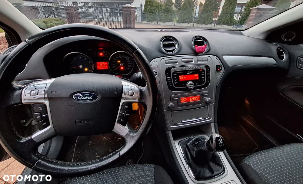 Ford Mondeo 2.0 Trend / Trend+ - 1