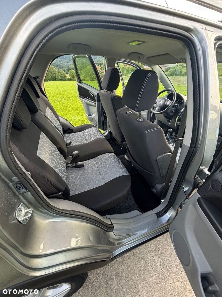 Suzuki SX4 1.6 Premium 4WD - 21