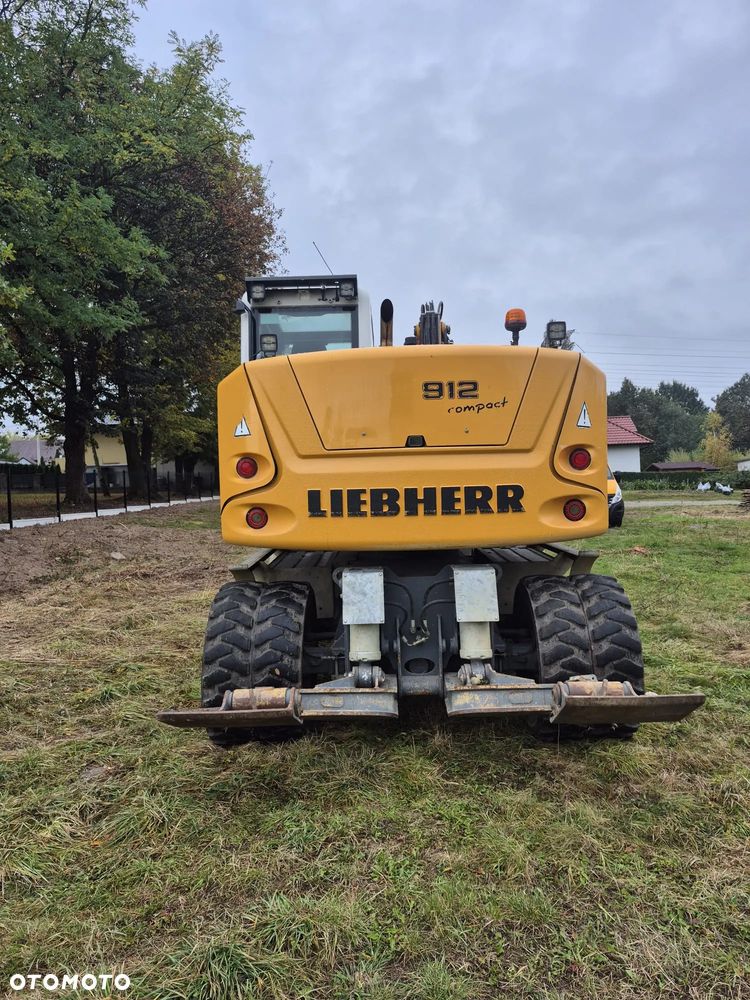 Liebherr 910 - 12