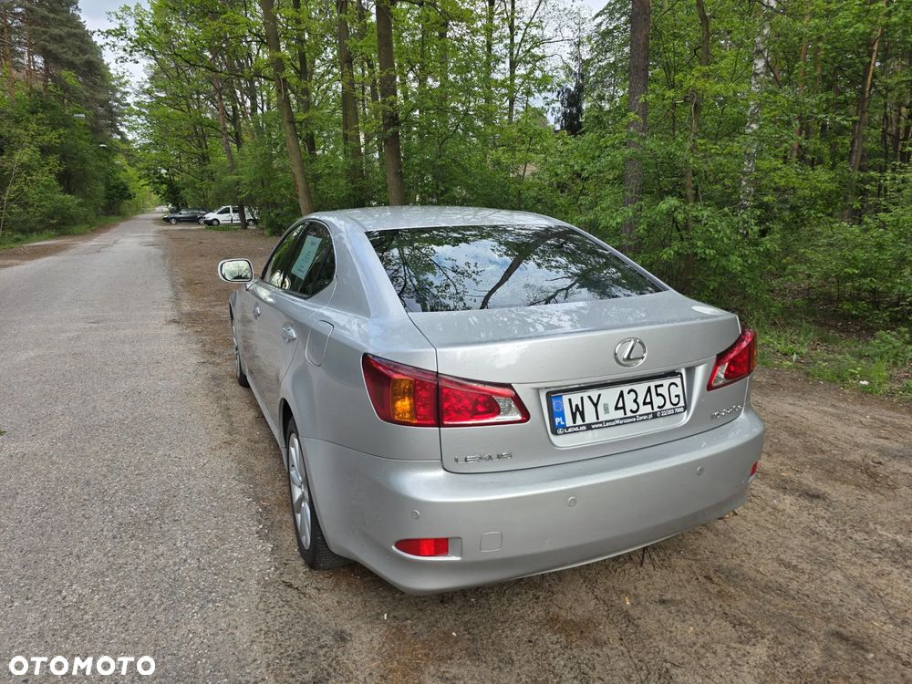 Lexus IS 220 D Comfort - 16