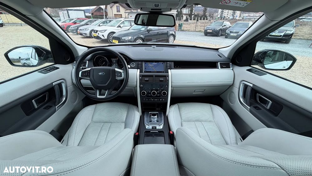 Land Rover Discovery Sport 2.0 l TD4 HSE Luxury Aut. - 15
