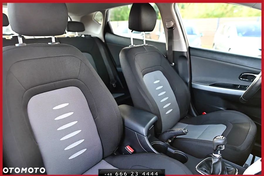 Kia Ceed 1.4 CVVT Attract - 16