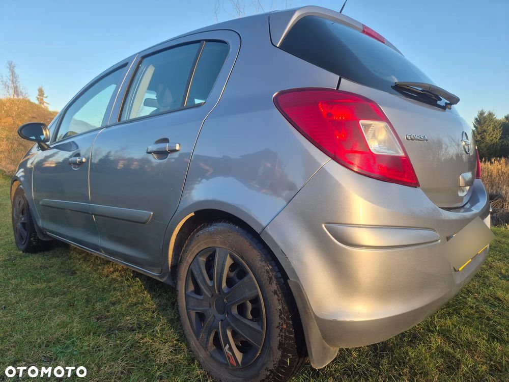 Opel Corsa 1.4 16V Enjoy - 4