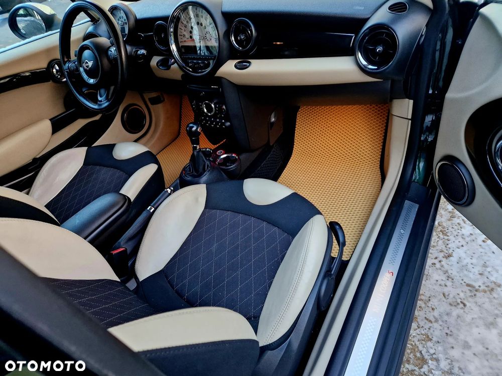 MINI Cooper S - 11