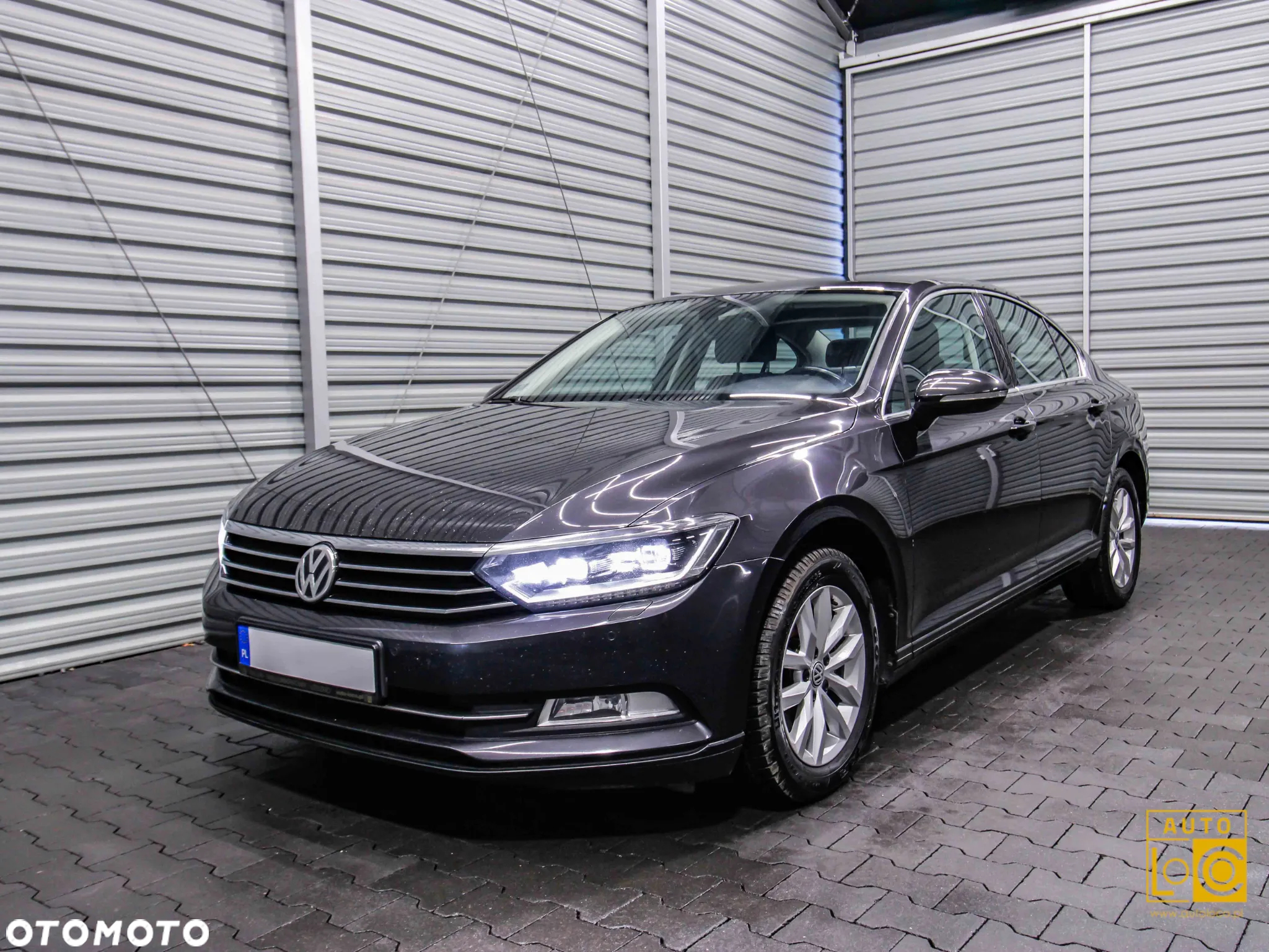 Volkswagen Passat 2.0 TDI BMT Comfortline DSG - 3