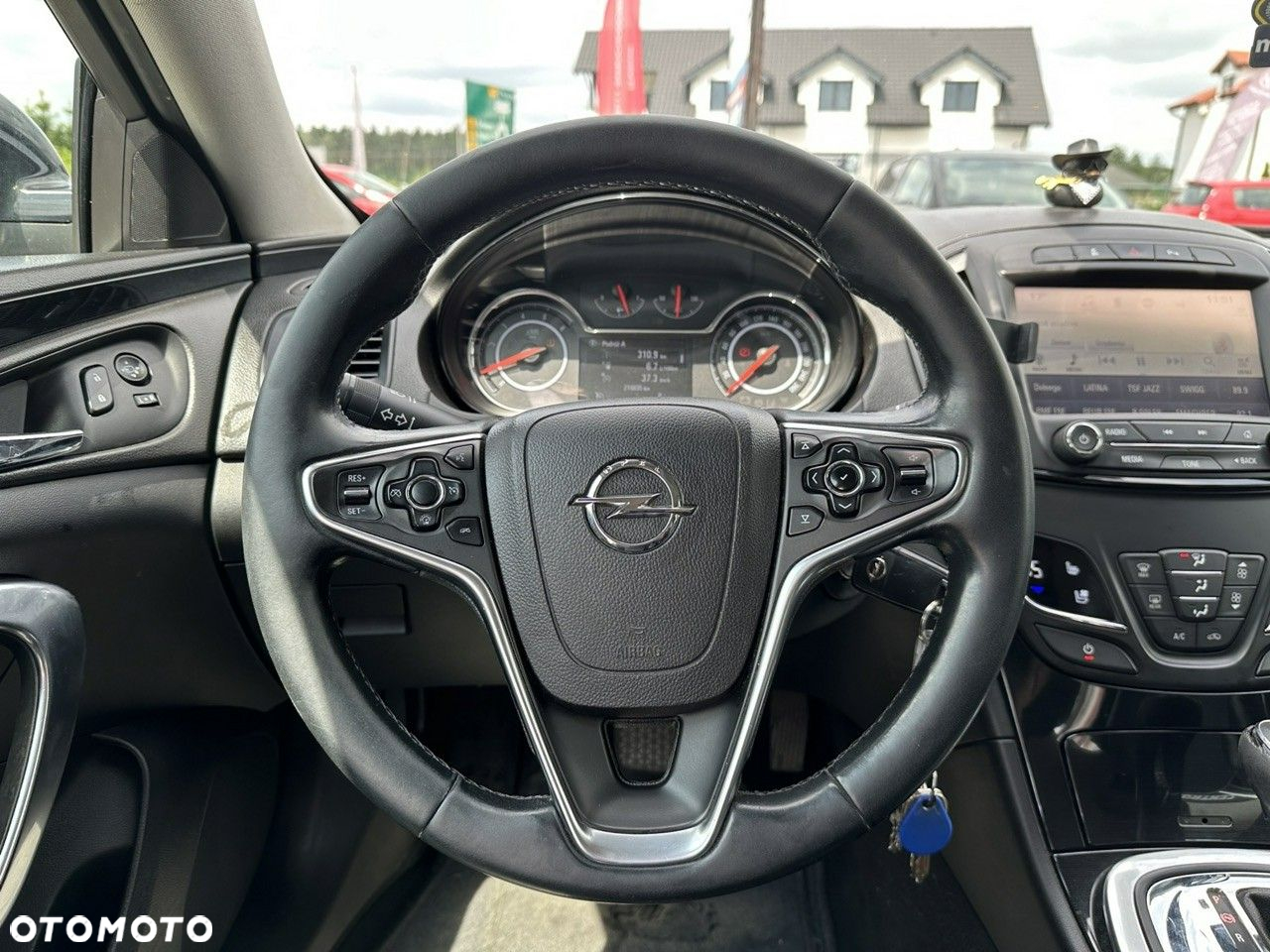 Opel Insignia - 27