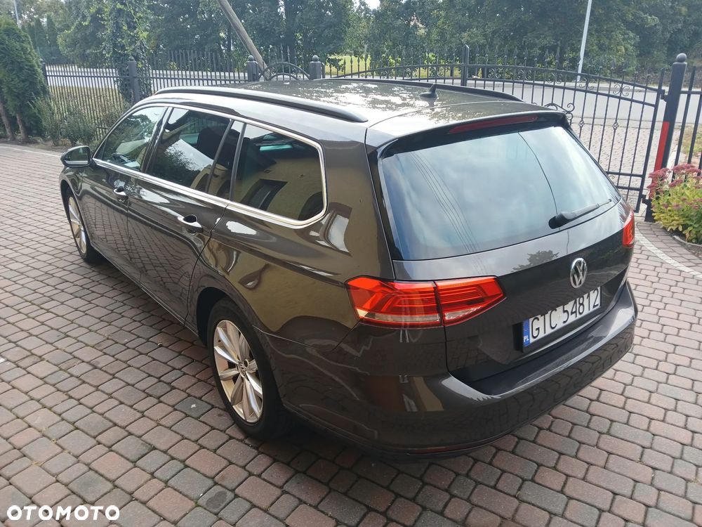 Volkswagen Passat 2.0 TDI BMT Comfortline - 10