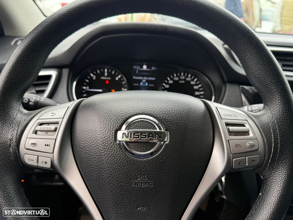 Nissan Qashqai 1.5 dCi Acenta RS - 25