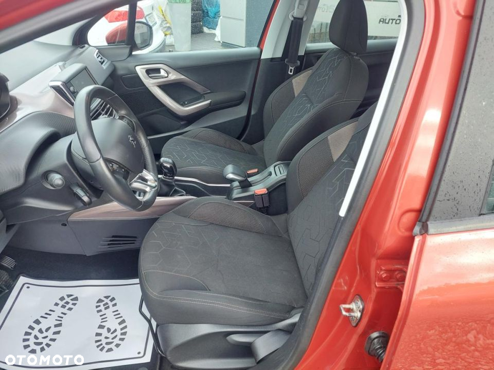 Peugeot 2008 1.6 e-HDi Active S&S - 20