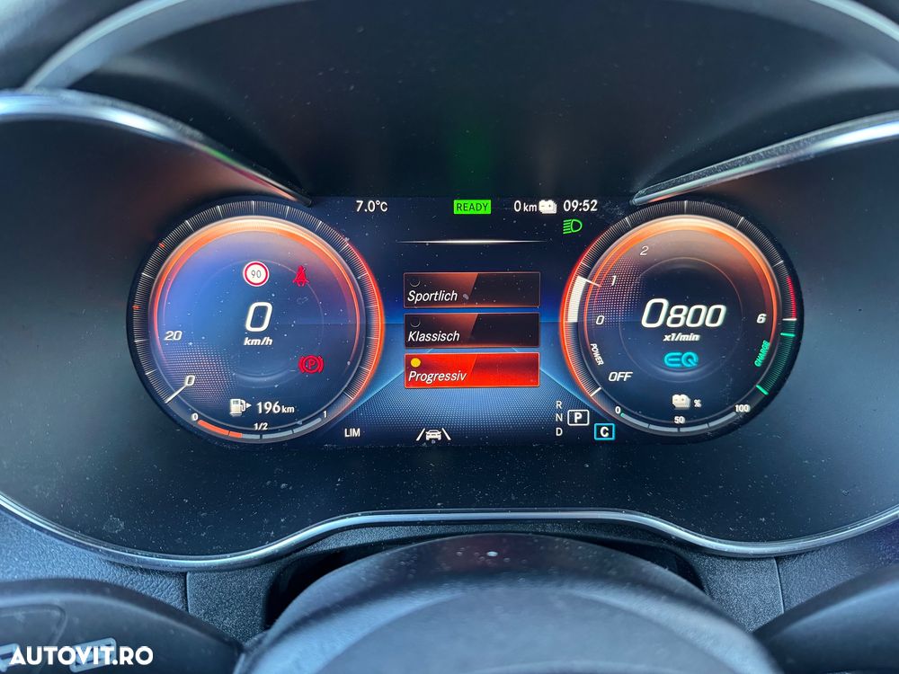 Mercedes-Benz GLC - 27