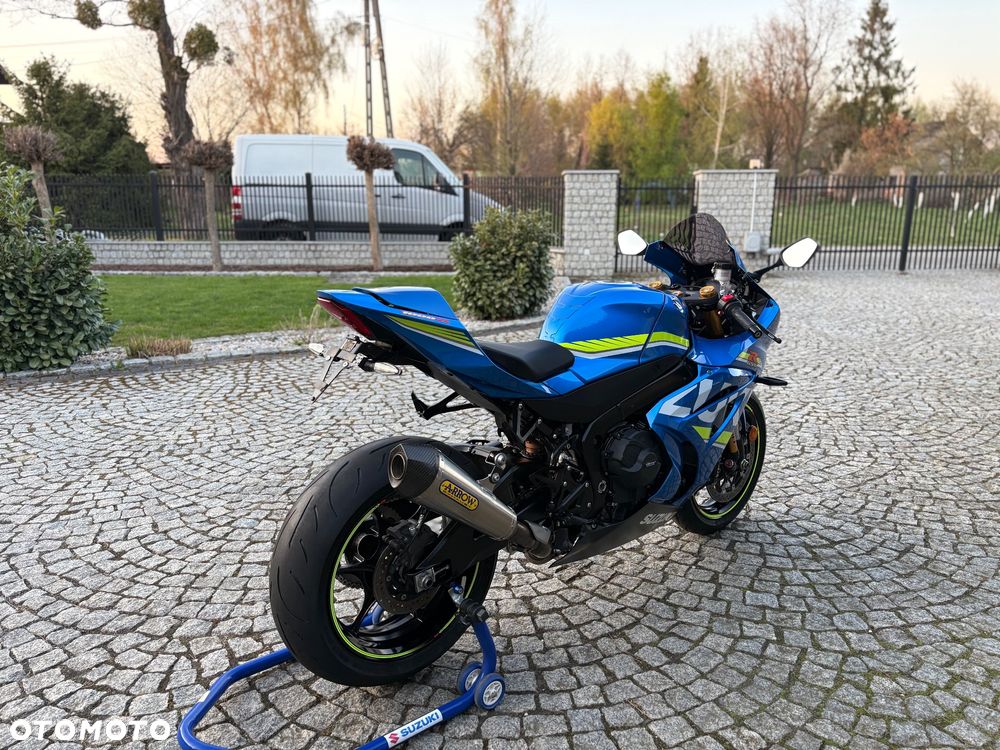 Suzuki GSX-R - 13