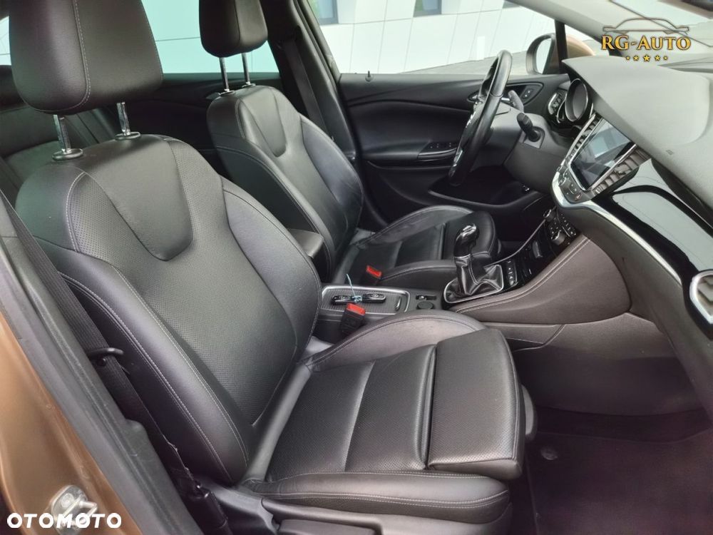Opel Astra - 35