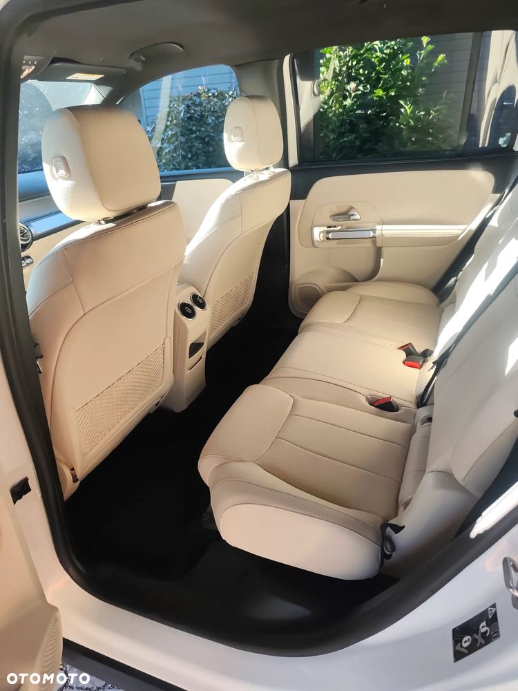 Mercedes-Benz GLB 250 Style 8G-DCT - 7