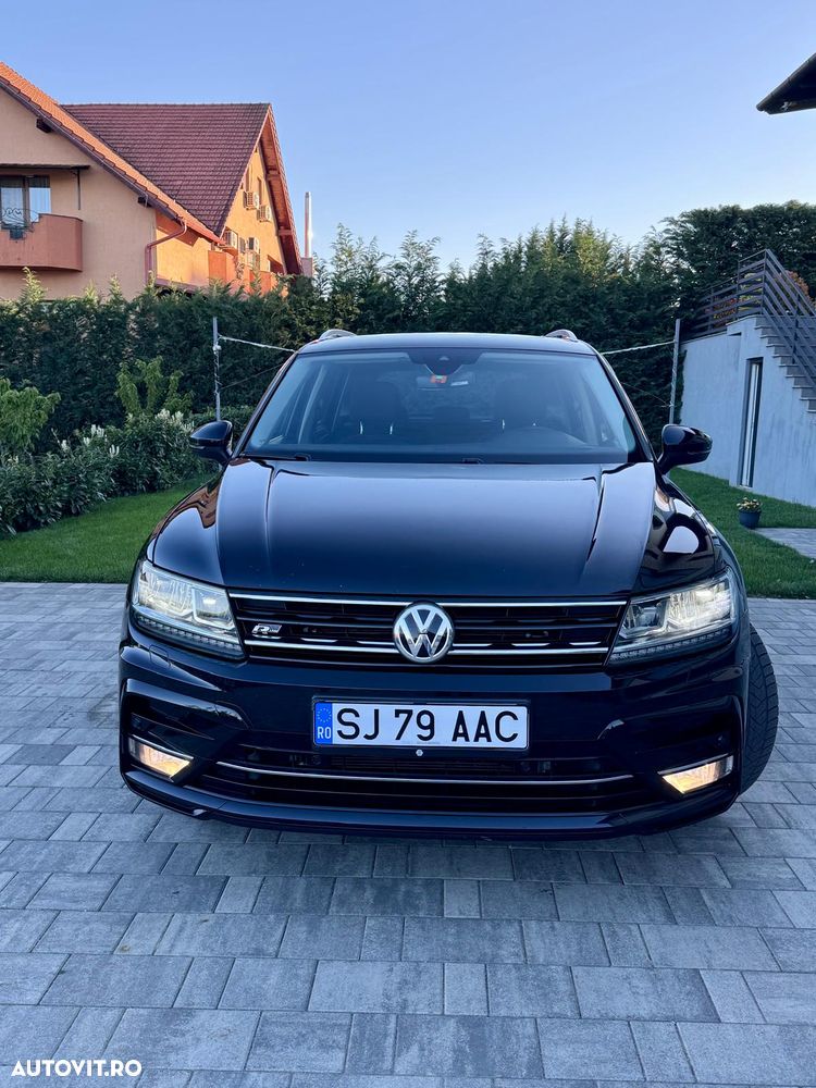 Volkswagen Tiguan - 11
