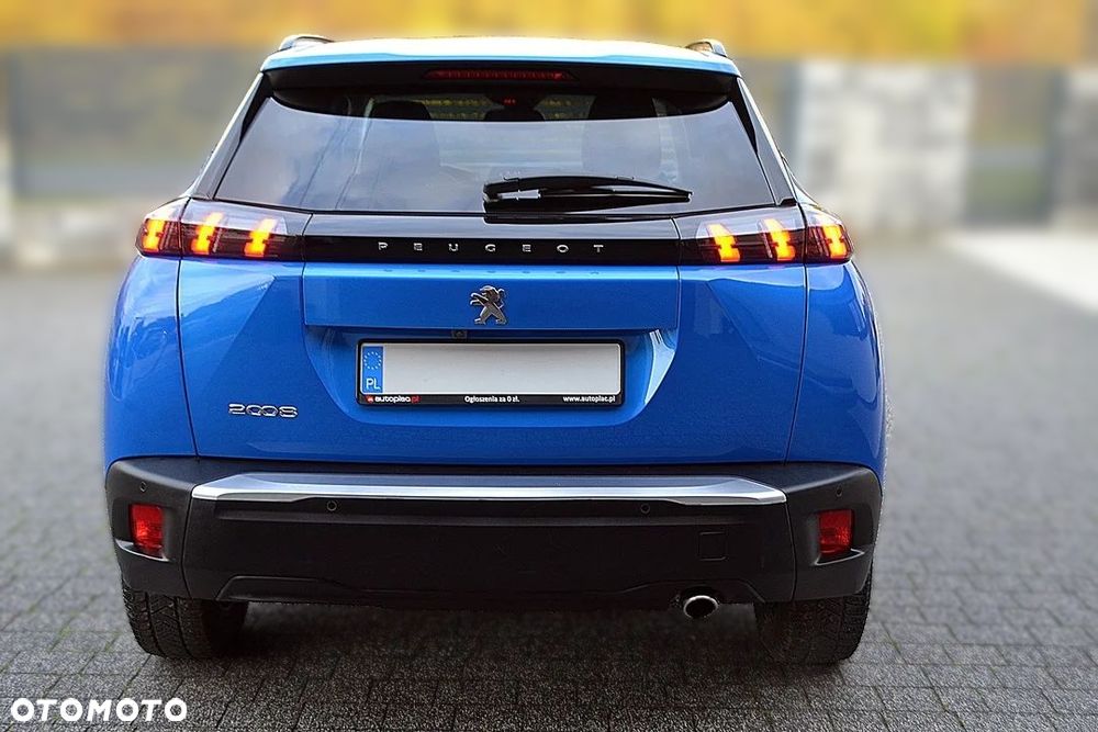 Peugeot 2008 BlueHDi 130 EAT8 Allure - 6