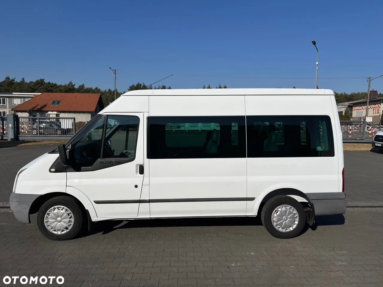 Ford Transit Trend Tourneo L2H2 9-miejsc Osobowy Salon PL - 2