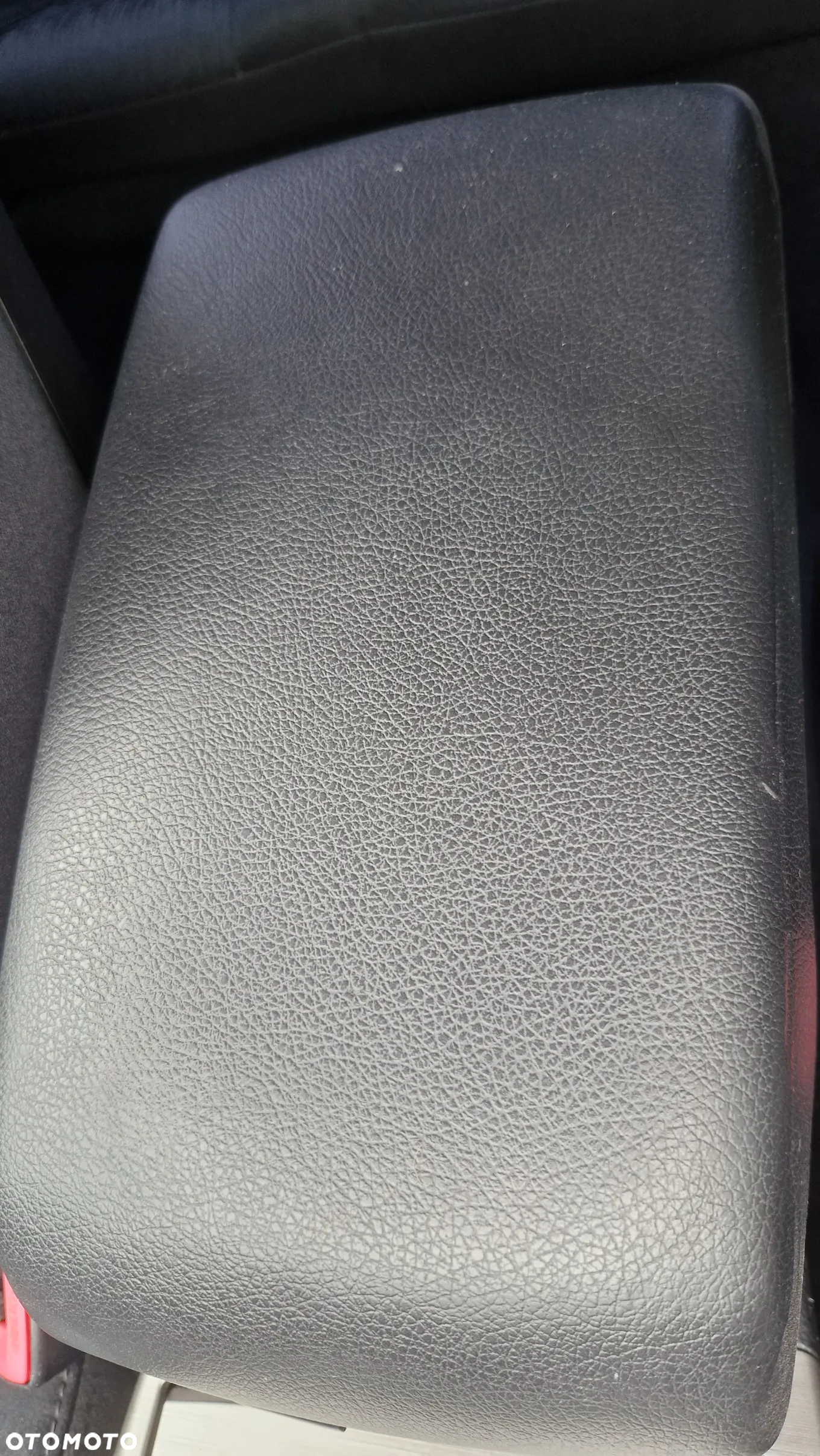 Subaru Legacy Kombi 2.0i Comfort - 37