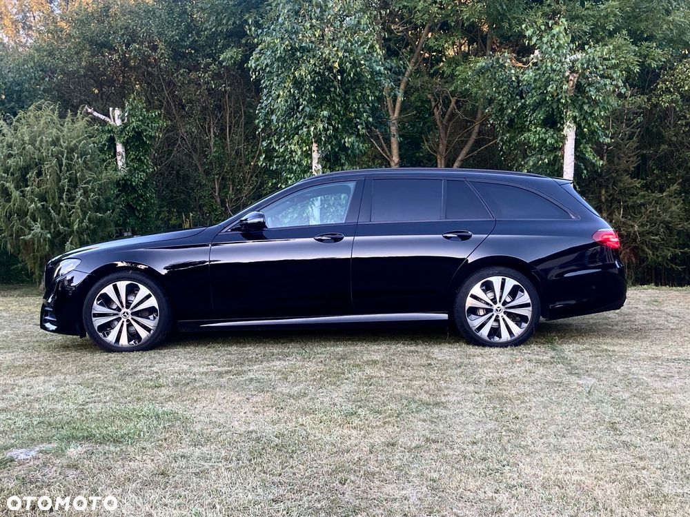Mercedes-Benz Klasa E 220 d 9G-TRONIC AMG Line - 9