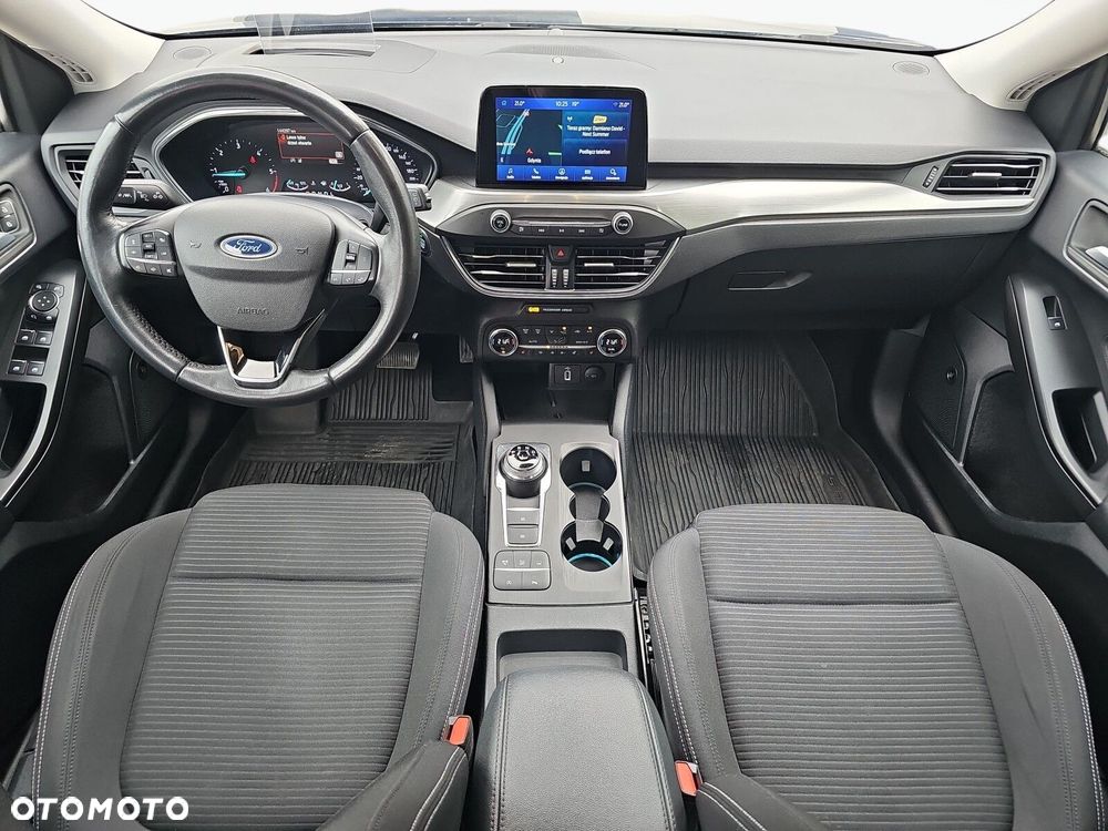 Ford Focus - 26