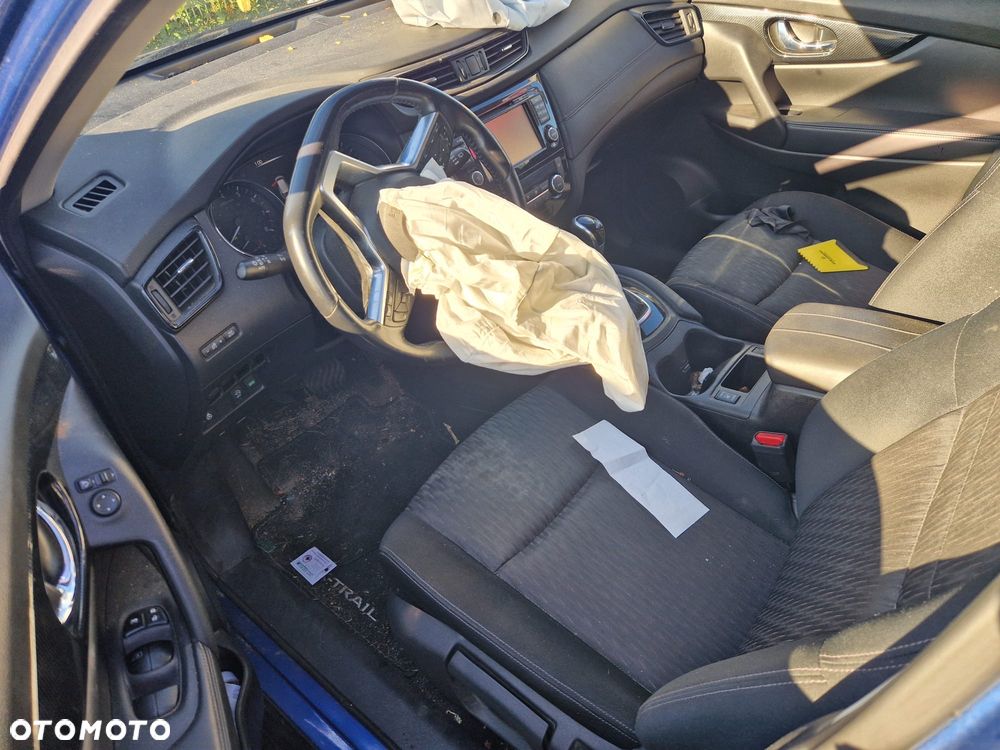 Nissan X-Trail - 10