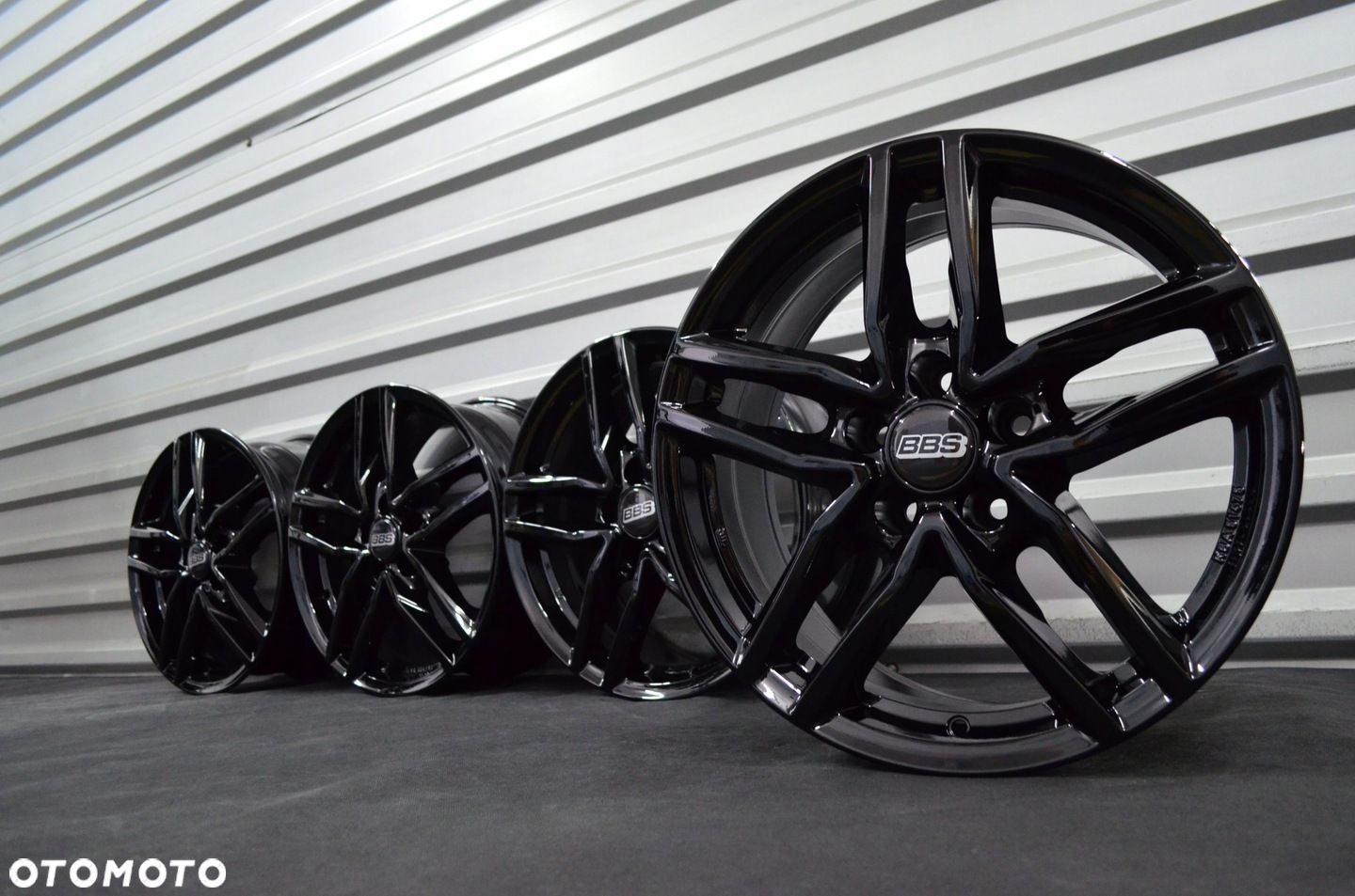 Felgi 5x112 R17 VW Golf Passat Audi a3 a4 a6 SKODA Octavia SEAT Mercedes - 1