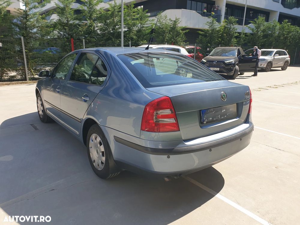 Skoda Octavia 1.9TDI Classic DSG - 1