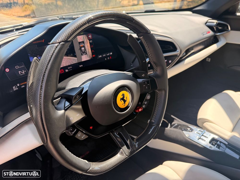 Ferrari 296 GTB Coupe - 12