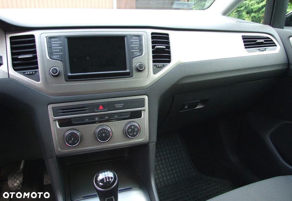 Volkswagen Golf Sportsvan SV 1.4 TSI BMT Comfortline - 6