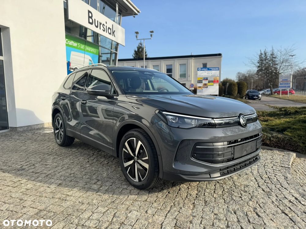 Volkswagen Tiguan - 3