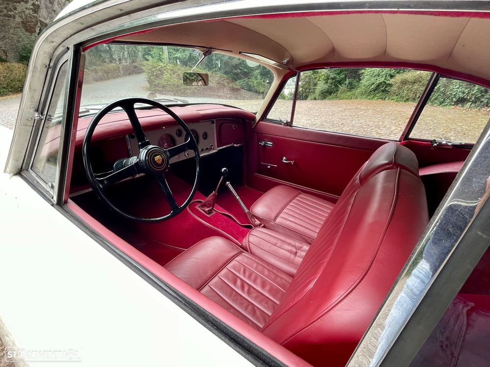 Jaguar XK150 - 4