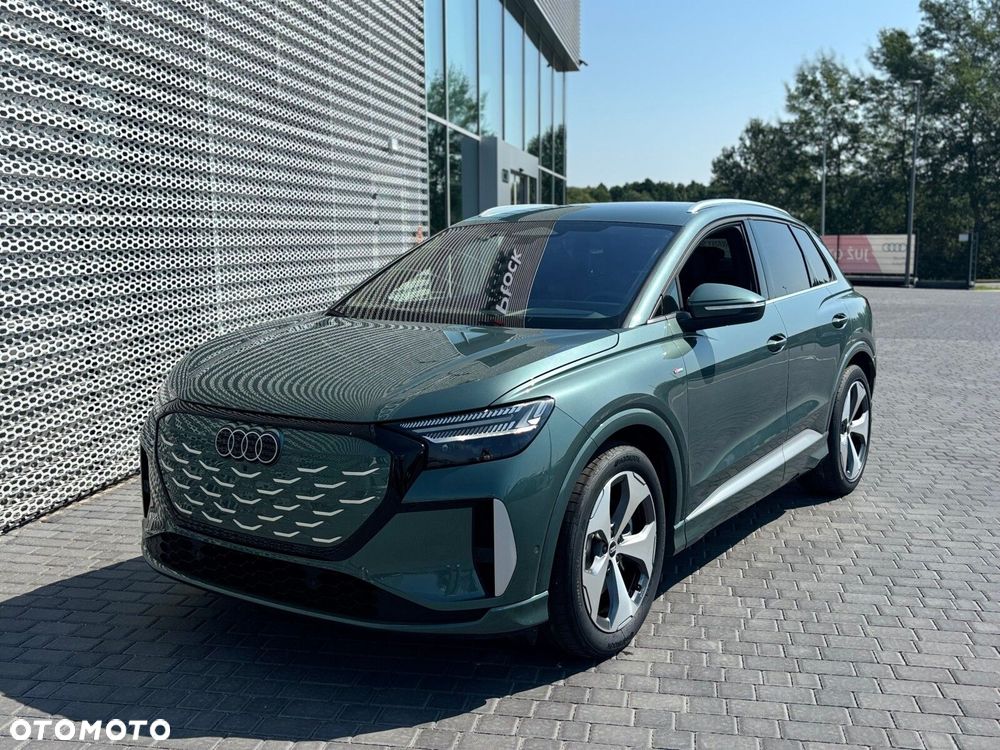 Audi Q4 e-tron - 11